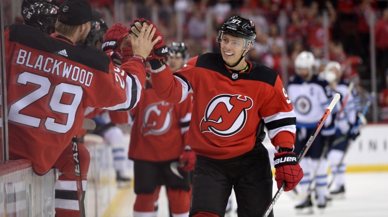 Контракт Гусева с «Флоридой», обмены Барабанова и Куликова, новые партнёры для Овечкина: главные события дедлайна НХЛ