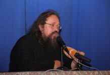 Патриарх Кирилл дал время протодиакону Кураеву на переосмысление позиции