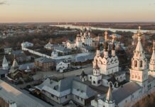 В Муроме обрушилась стена женского монастыря