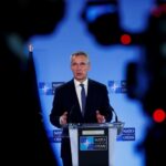 В НАТО призвали РФ вывести свои войска с территории Украины