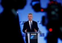 В НАТО призвали РФ вывести свои войска с территории Украины