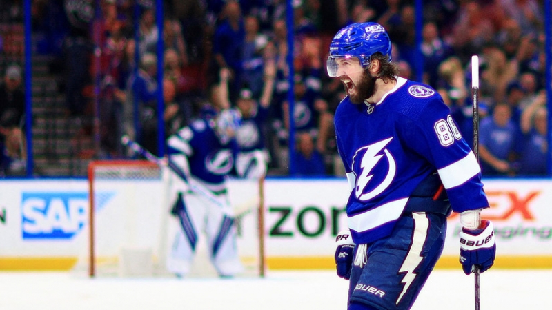 Подарок ко дню рождения: как Кучеров и Василевский вывели &laquo;Тампу&raquo; вперёд в полуфинальной серии Кубка Стэнли