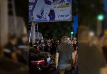 Массовая потасовка в Днепре из-за рекламных бордов: пострадали журналисты, есть раненый