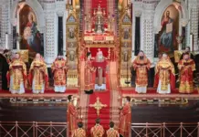 Где и когда смотреть трансляцию Пасхальной службы в Храме Христа Спасителя?