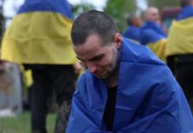 »Наши дома, свободны», – Зеленский показал первые кадры с воинами ВСУ, освобожденными из плена РФ