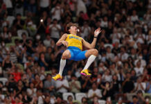 Космос Дюплантиса, хет-трик Джефферсон-Вуден и нехватка россиян в прыжках: чем запомнился ЧМ по лёгкой атлетике